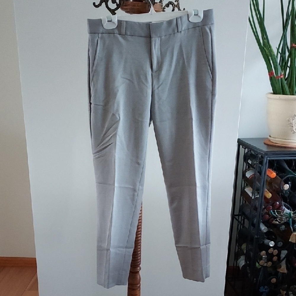 Banana Repubkic Ankle Gray Pants, Size 2, EUC
